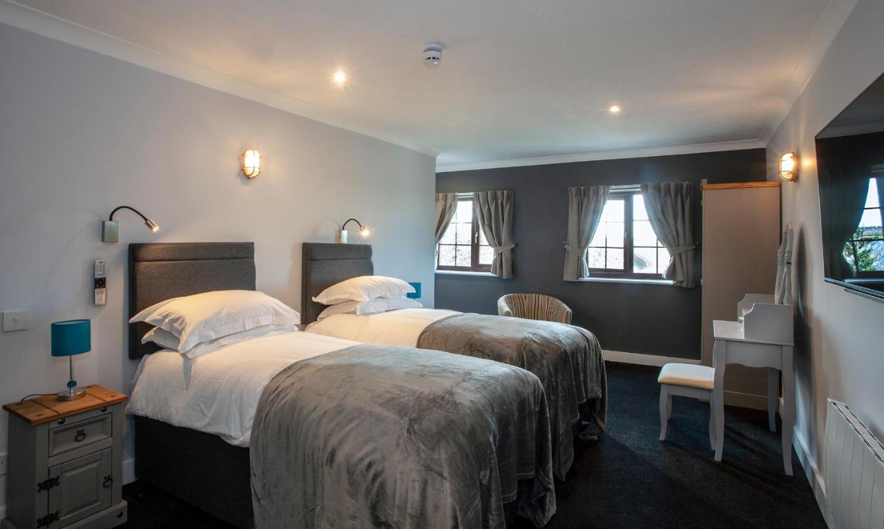 The Plough Inn Ripple Kingsdown  ภายนอก รูปภาพ